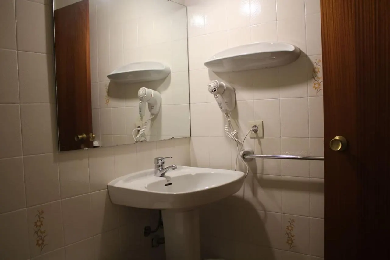 Apartamentos Pessets Adelaida