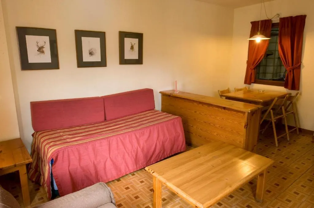 Apartamentos Pessets Adelaida Apartment Sort
