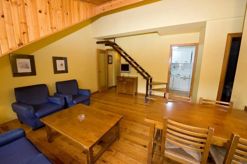 Apartamentos Pessets Adelaida 0*, Sort Spain